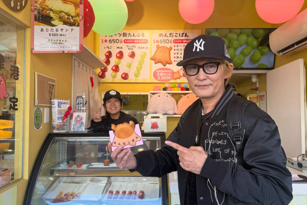 フルーツ飴たんふる Candy fruits
めんだこパン